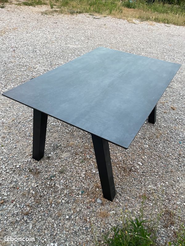 Table moderne extensible en céramique Benidorm duero Moblibéro